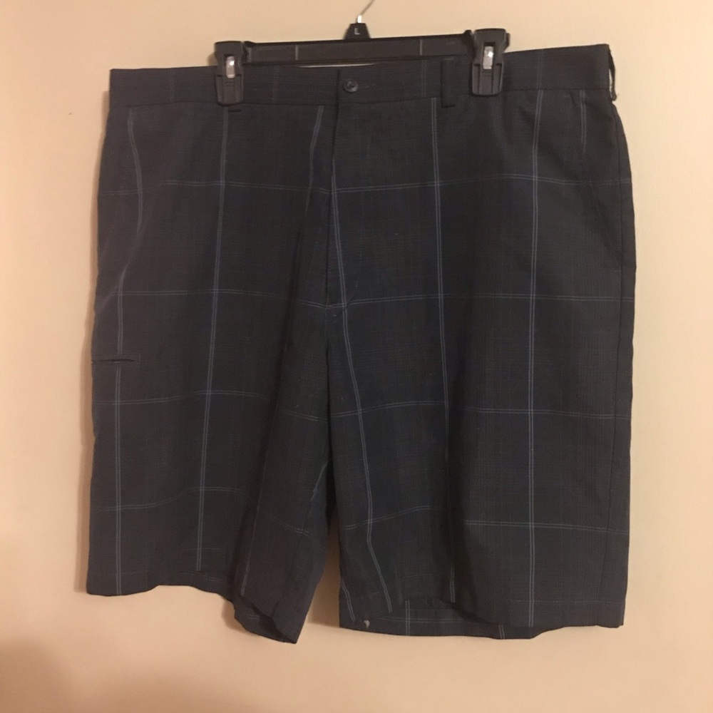 Men's Black Plaid Shorts